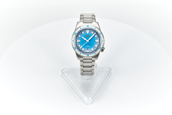 Mako 300m Diver 'Lagoon Blue' Launch Special