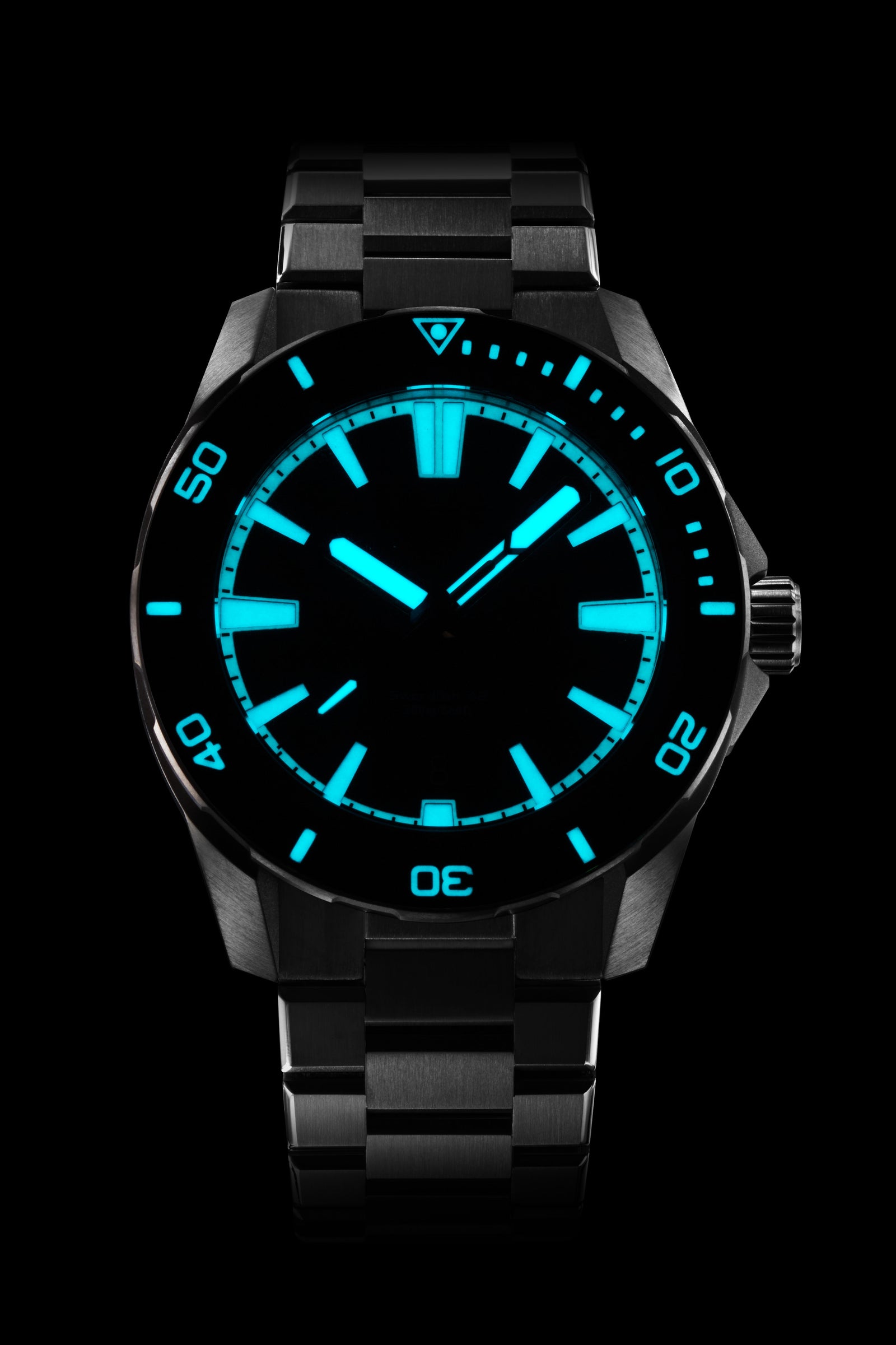 ルビーです 2BCarbonLumeSwordfish_1600x.