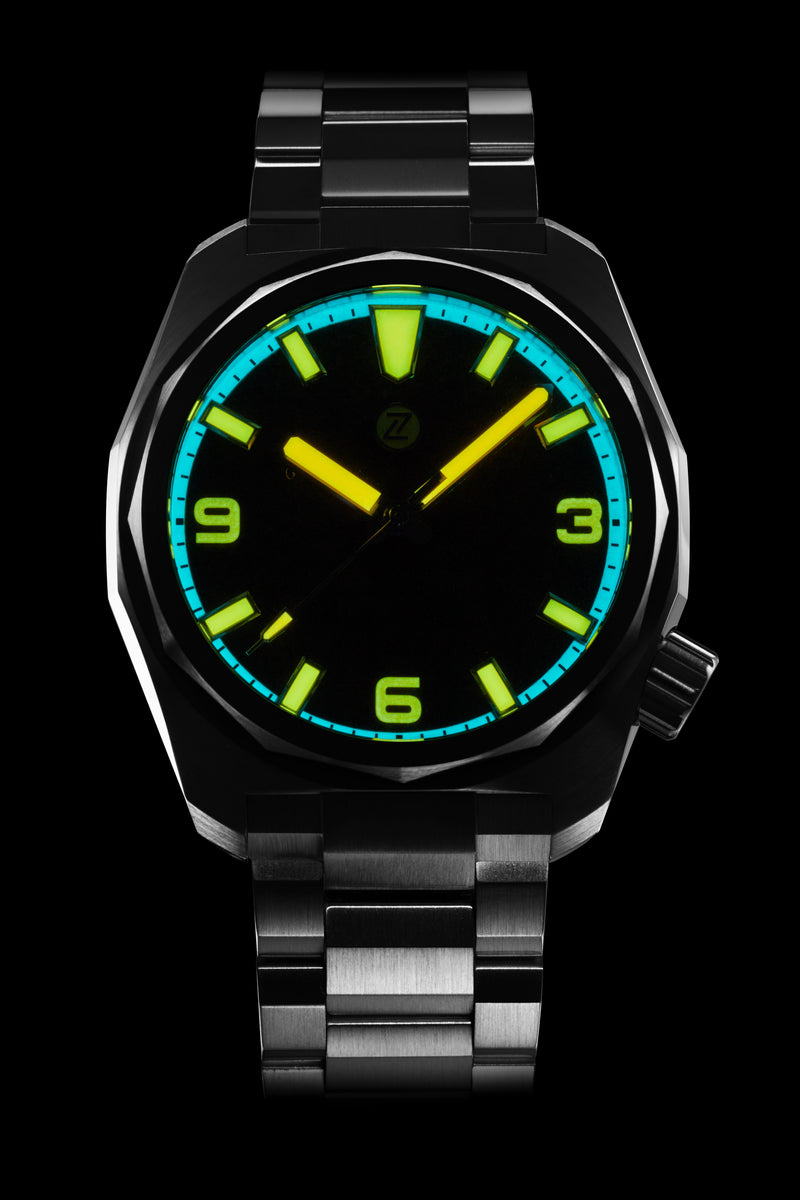 Hermh ブラックメタル　BLACKL Hammerhead 43 Field 'Carbon' – Zelos Watches