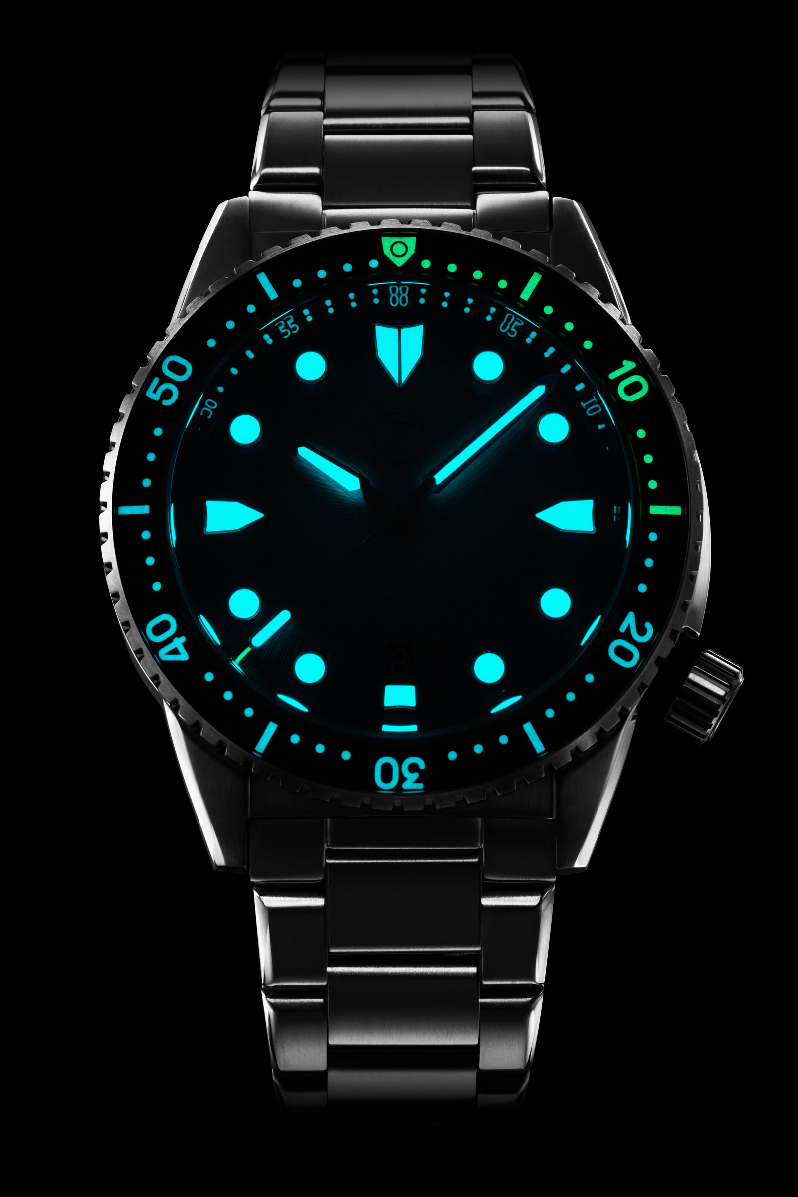 Great White 43mm Ti 'Arctic' – Zelos Watches