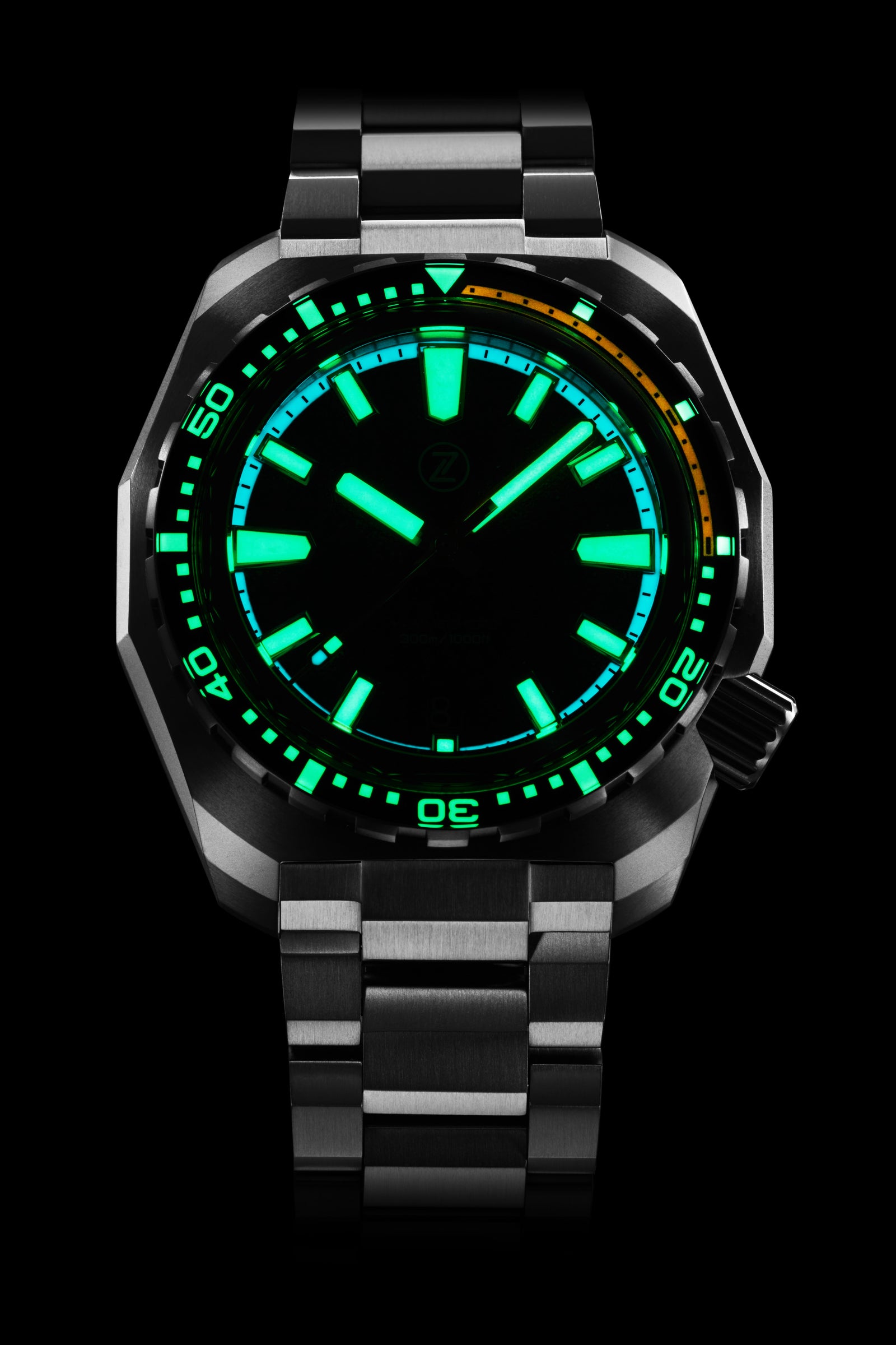 Hammerhead V3 300m Ti 'Granite' – Zelos Watches