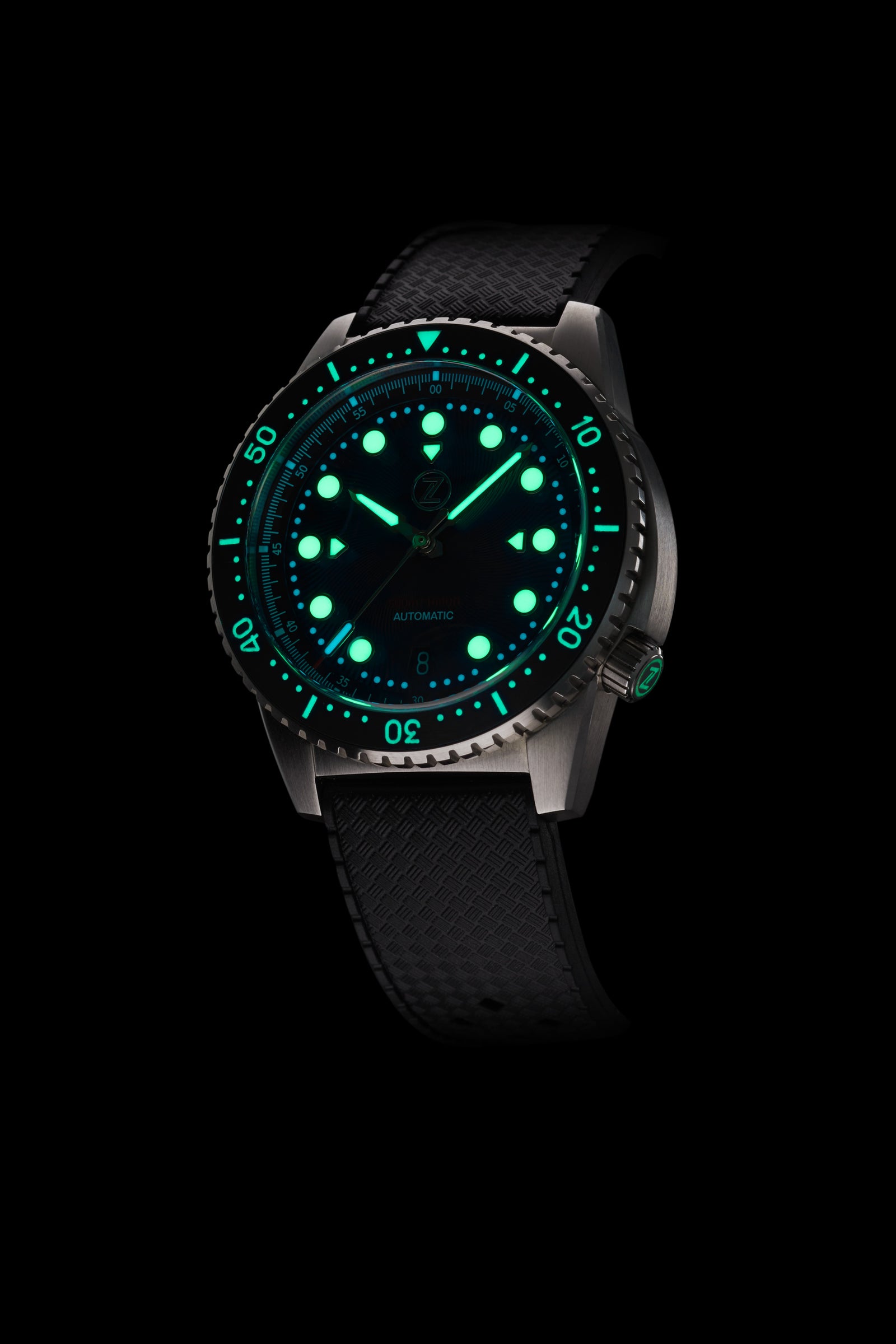 mako Mako V2 500m Diver Steel Emerald Green – Zelos Watches