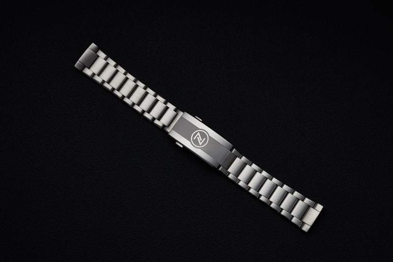 Mako V3 Steel Bracelet