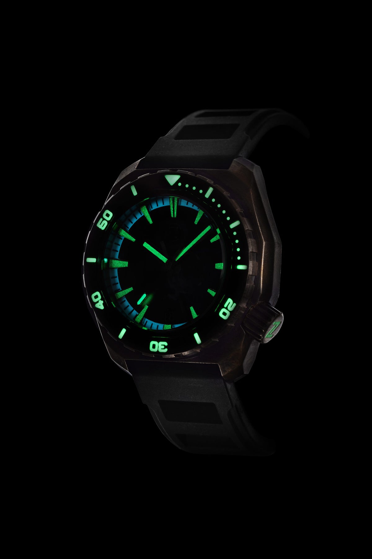 Hammerhead 1000m Diver – Zelos Watches