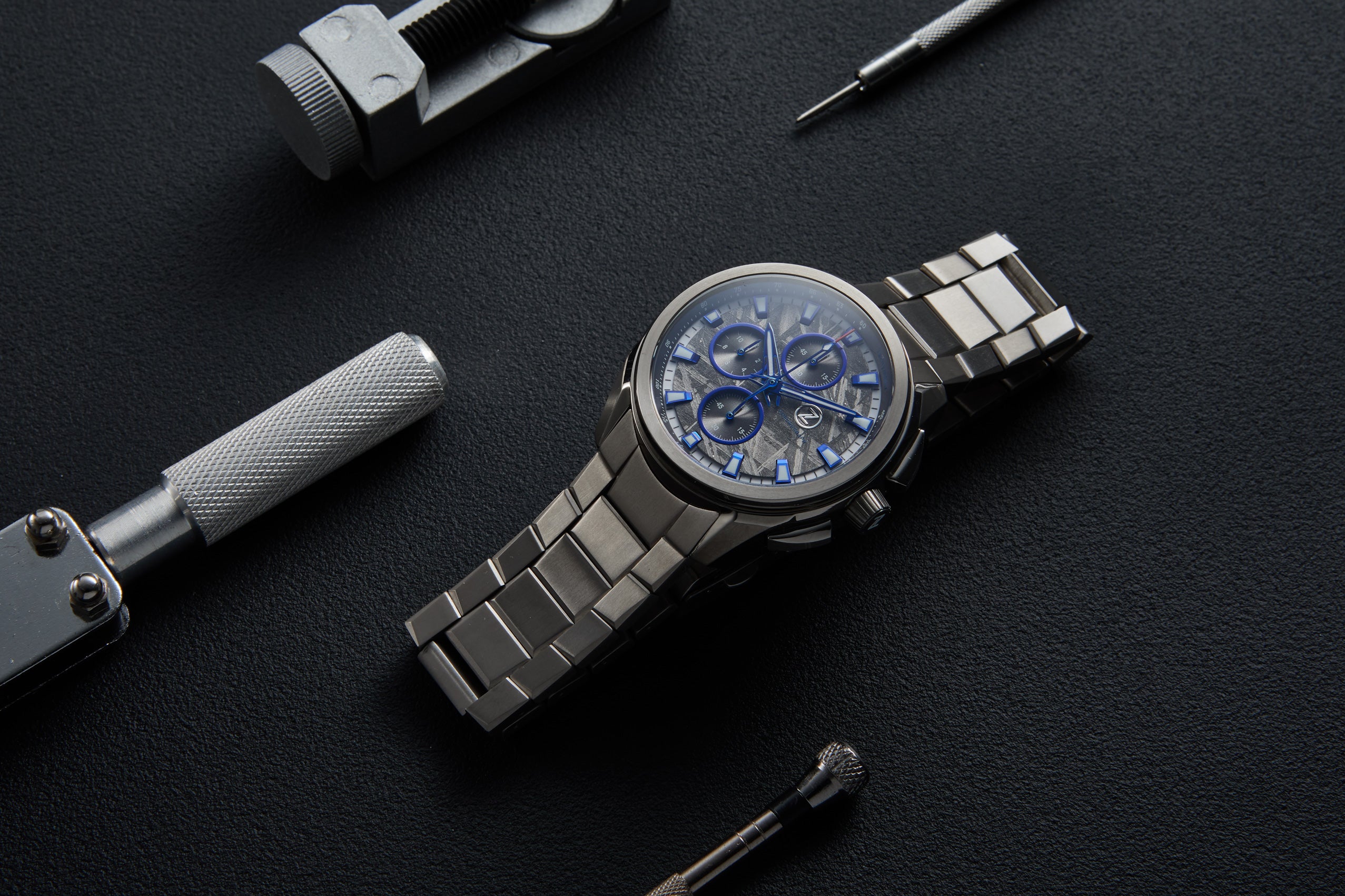 ZX Chronograph Titanium Bracelet – Zelos Watches